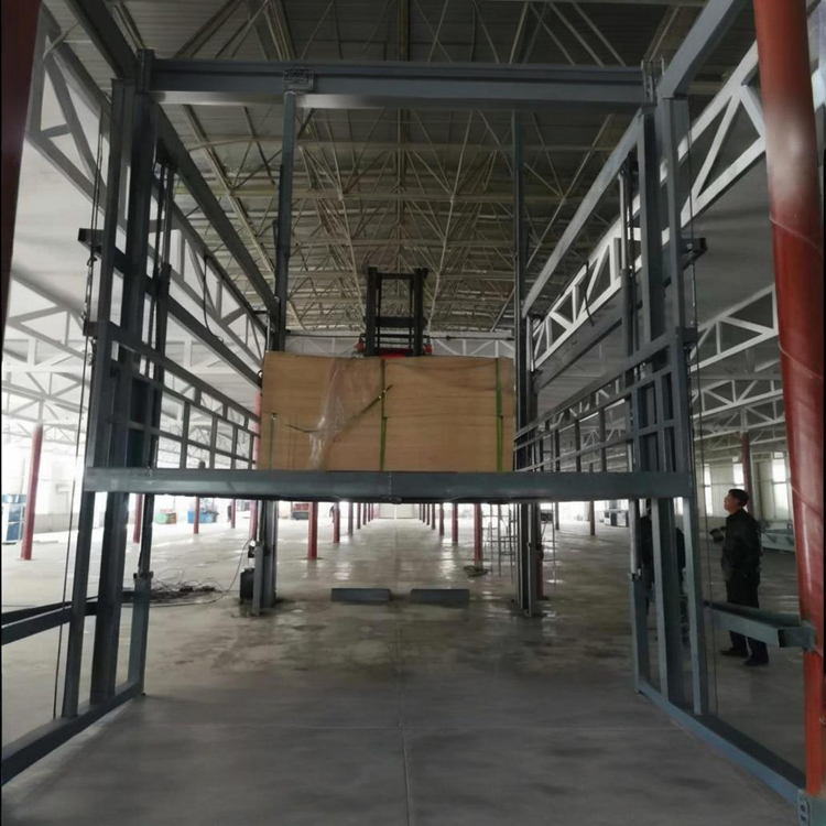 厂房升降货梯漳州市如何安装_青岛液压升降机厂家_山东液压升降机货梯厂家排名