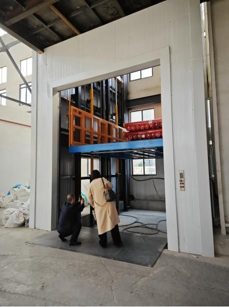 液压货梯批量定制_升降货梯如何_河南晟昌智能设备