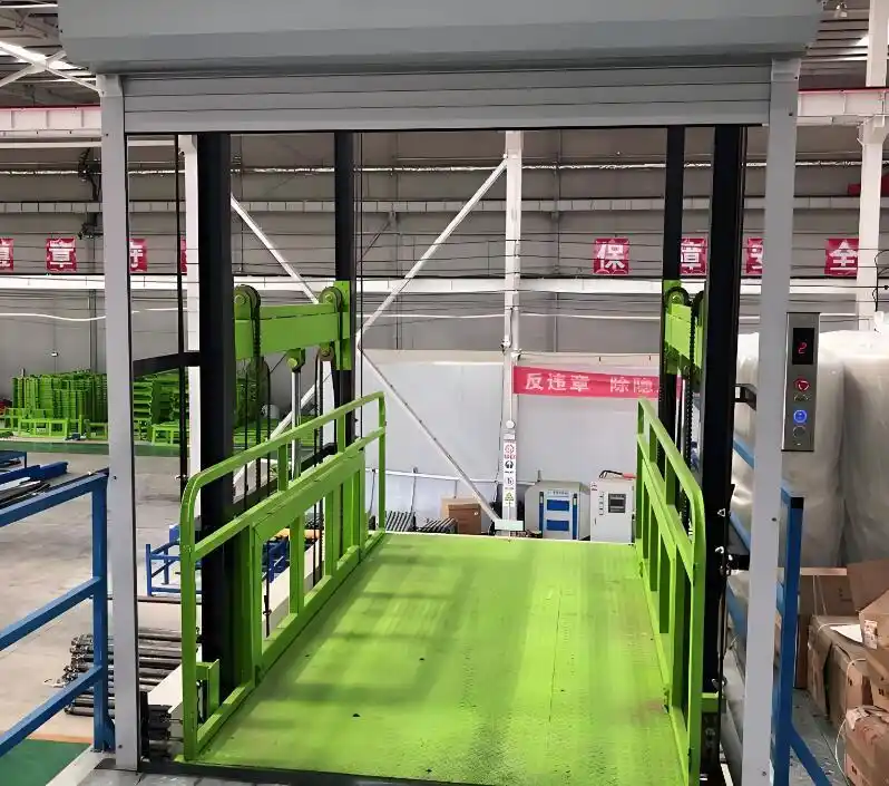 宁夏导轨式升降货梯_导轨式升降货梯技术特点_如何保障升降货梯的平稳性